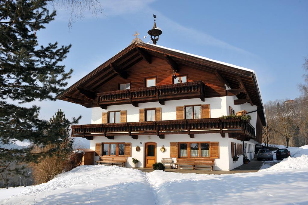 Gugghof Apartment Hopfgarten im Brixental Bilik gambar